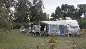 Camping Ebroasis bij het dorpje Ginestar in Tarragona Camping Ebroasis