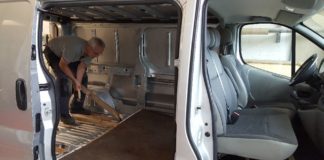 Bus ombouwen naar camper CustomCamp