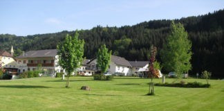 Camping St. Nicholas bij de Boven-Donau Camping St. Nicholas