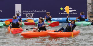 Optimist on Tour leert kinderen gratis zeilen, kanoën en suppen optimist-on-tour