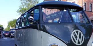 Populariteit retro-camperen zorgt voor run op Volkswagencampers Volkswagencampers