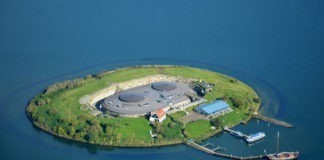 Campspace verloot onbewoond eiland aan vriendengroep Campspace