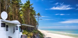 Televisiekijken in de camper onverminderd populair Televisiekijken