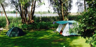 Camping De Beverburcht gelegen in Drimmelen De Beverburcht