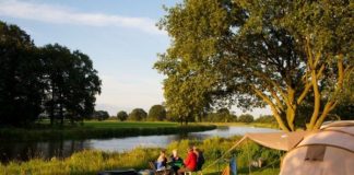 Camping Huttopia De Roos aan de Overijsselse Vecht Camping Huttopia De Roos