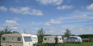 Camping de Dassenplas vlak bij Steenbergen en Bergen op Zoom Camping de Dassenplas