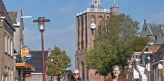 Fietsen langs de elf steden van Friesland Fietsen langs de elf steden van Friesland