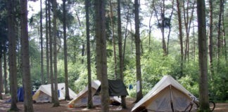 Scoutcentrum Buitenzorg met uitdagende activiteiten Kamperen bij Scoutcentrum Buitenzorg met uitdagende activiteiten