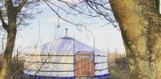 De Flakkeense Yurt voor rust en stilte De Flakkeense Yurt voor rust en stilte