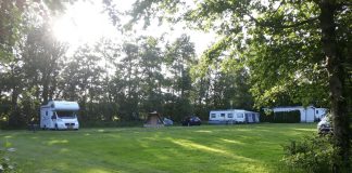 Camping De Zandhorst in een prachtig gebied in Friesland Camping De Zandhorst in een prachtig gebied in Friesland