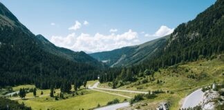 Verken de prachtige landschappen van Oostenrijk Verken de prachtige landschappen van Oostenrijk: De ideale zomervakantie met een camper