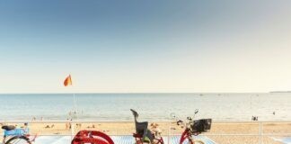 De nieuwe fietsroute in Bretagne Fietsen langs het strand van La Baule