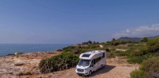 Camperverhuur aan de Maas is het startpunt Camperverhuur aan de Maas is het startpunt