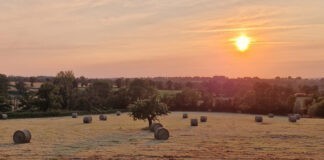 La Maison Des Trois Grands omringd door schilderachtige dorpjes La Maison Des Trois Grands omringd door schilderachtige dorpjes