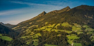 Volgende zomer kamperen in Oostenrijk? Hier moet je op letten Volgende zomer kamperen in Oostenrijk? Hier moet je op letten