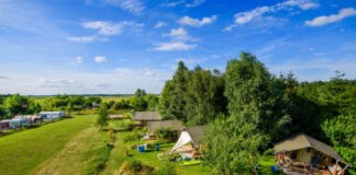 Netl Camping Kallumaan bestaat uit diverse natuurlandschappen Netl Camping Kallumaan bestaat uit diverse natuurlandschappen