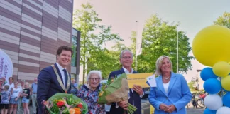 ANWB AutoMaatje viert miljoenste rit ANWB AutoMaatje viert miljoenste rit