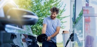 DKV Mobility versnelt groei van HVO100 in Europa DKV Mobility versnelt groei van HVO100 in Europa