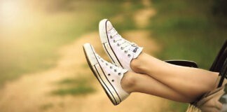 Autodealers zien winst met ruim 34 procent dalen Autodealers zien winst met ruim 34 procent dalen