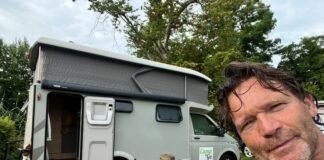 25 jaar kampeer-TV met ‘Mister Camping’ Sander Janson 25 jaar kampeer-TV met ‘Mister Camping’ Sander Janson