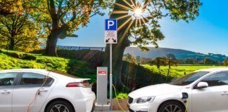 Elektrisch rijden duurder, maar gemiddelde prijs EV daalt Elektrisch rijden duurder, maar gemiddelde prijs EV daalt