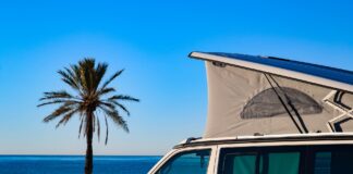 Kamperen versus parkeren met de camper in Spanje Kamperen versus parkeren met de camper in Spanje