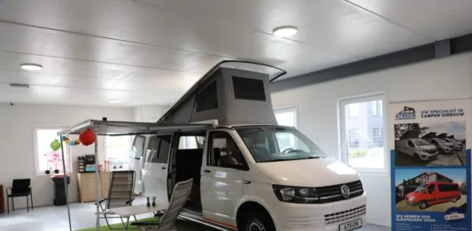 Atrion Camperbouw specialist voor bus ombouwen naar camper Atrion Camperbouw specialist voor bus ombouwen naar camper