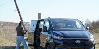 Campr introduceert: De eerste Nederlandse plug-in hybride camper De Campr Shifter plug in hybride of elektrische camper is speciaal gemaakt op het chassis van Ford.