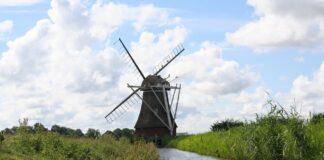 Kamperen in Groningen: rust, ruimte en avontuur Kamperen in Groningen: rust, ruimte en avontuur