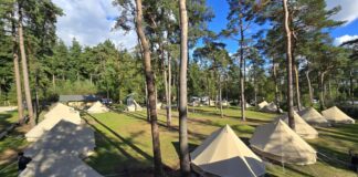 Tentverhuur Nederland: jouw partner in buitenavontuur Tentverhuur Nederland: jouw partner in buitenavontuur