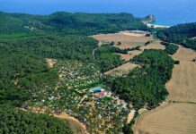 Kamperen aan de Costa Brava bij Camping Benelux Kamperen aan de Costa Brava bij Camping Benelux