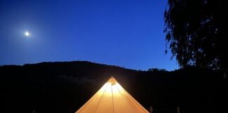 Glamping voor singles van 25-40 jaar bij SingleCamps Glamping voor singles van 25-40 jaar bij SingleCamps