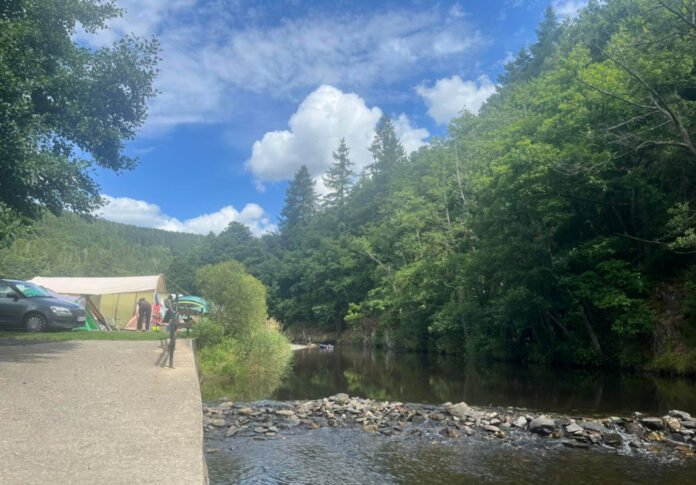 Camp Hammer in de Eifel: camping vol natuur en sterren Camp Hammer in de Eifel: camping vol natuur en sterren