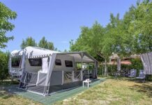 Camping Les Fontaines in het zonnige hart van de Provence Camping Les Fontaines in het zonnige hart van de Provence