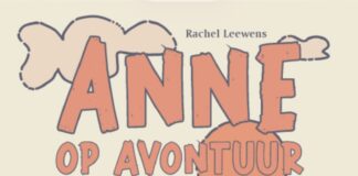 Wat als je kat opeens verandert in een jongen?! Wat als je kat opeens verandert in een jongen?!