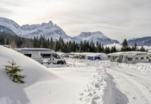 Luxe winterglamping aan de voet van de Zugspitze Luxe winterglamping aan de voet van de Zugspitze