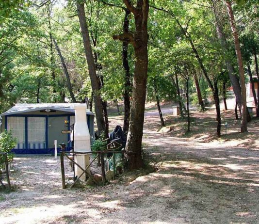 Camping Pian di Boccio: kamperen in het hart van Umbrië Camping Pian di Boccio: kamperen in het hart van Umbrië