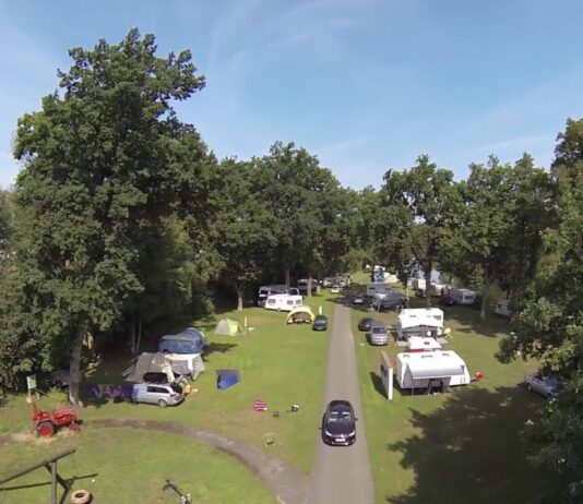 Camping Insel Bamberg: stadscamping aan de Regnitz Camping Insel Bamberg: stadscamping aan de Regnitz