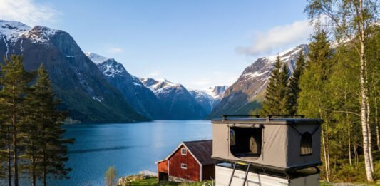 Holidays On Wheels – vrijheid van een daktent Holidays On Wheels - vrijheid van een daktent