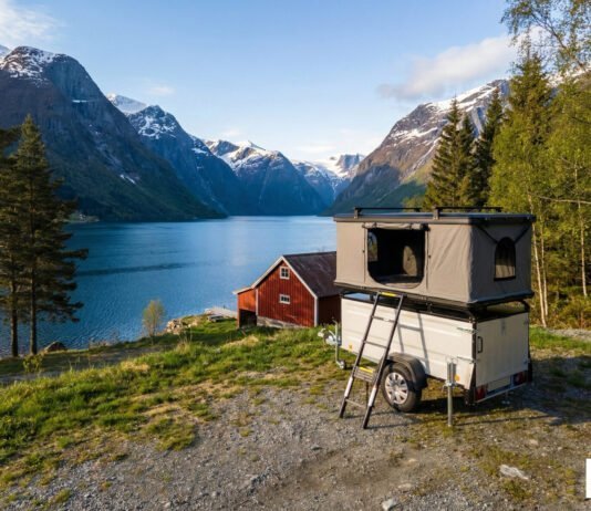 Holidays On Wheels – vrijheid van een daktent Holidays On Wheels - vrijheid van een daktent