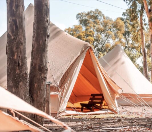 Camping Playa Taray aan zee in zonnig Spanje Camping Playa Taray aan zee in zonnig Spanje