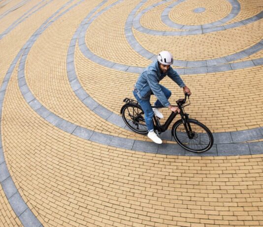Fietsfaciliteiten In Nederland Nederland staat op de derde plaats van slechtste landen in Europa voor vooruitgang op het gebied van fietsfaciliteiten