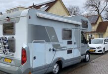 Camper of caravan wassen zonder water met Ekowax Camper of caravan wassen zonder water met Ekowax