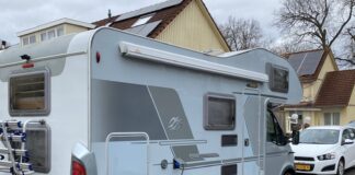 Camper of caravan wassen zonder water met Ekowax Camper of caravan wassen zonder water met Ekowax