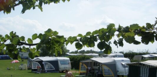 Camping De Stropielekker in het Zeeuws-Vlaamse groen Camping De Stropielekker in het Zeeuws-Vlaamse groen