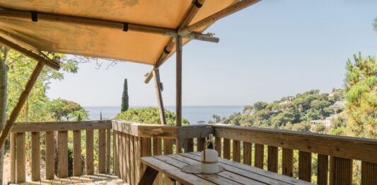 Campingtijd zet Sènia Campings in Spanje in de spotlights Campingtijd zet Sènia Campings in Spanje in de spotlights