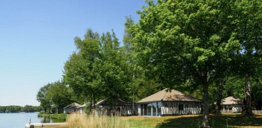 Beekse Bergen investeert in comfort en gastbeleving Beekse Bergen investeert in comfort en gastbeleving bij Lake Resort