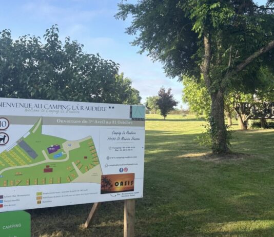 Camping la Raudiere: charme en rust in Frankrijk Camping la Raudiere: charme en rust in Frankrijk