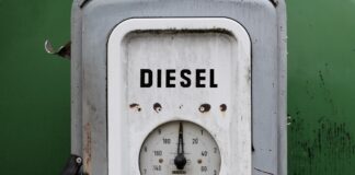 Dieselfabrikanten sjoemelden jarenlang met software Dieselfabrikanten sjoemelden jarenlang met software