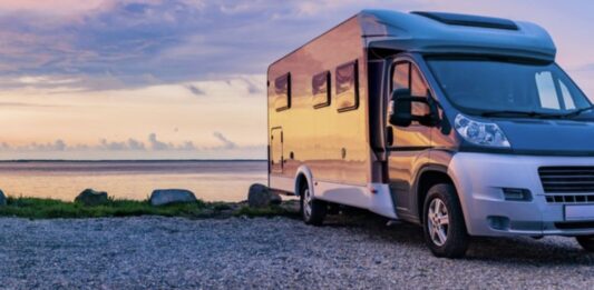 Frieslandcampers: zorgeloos op reis met een camper Frieslandcampers: zorgeloos op reis met een camper